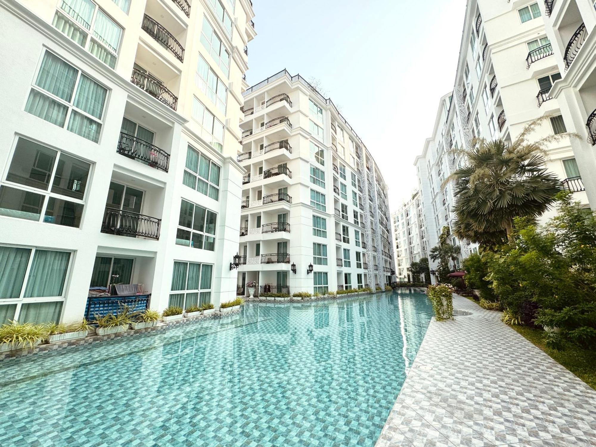 City Garden Olympus Condo & Yahaha Pattaya Bagian luar foto