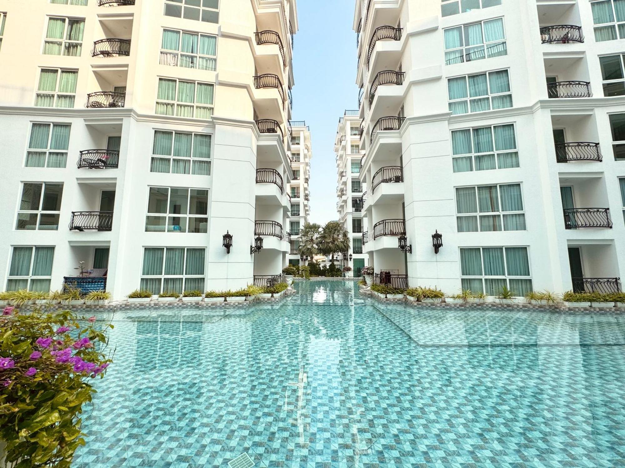 City Garden Olympus Condo & Yahaha Pattaya Bagian luar foto